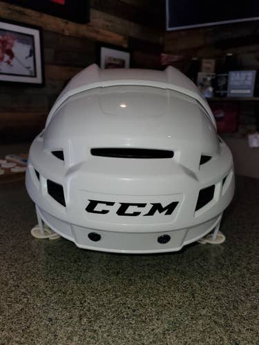 Pro Stock Pro Return CCM V10 Helmet White