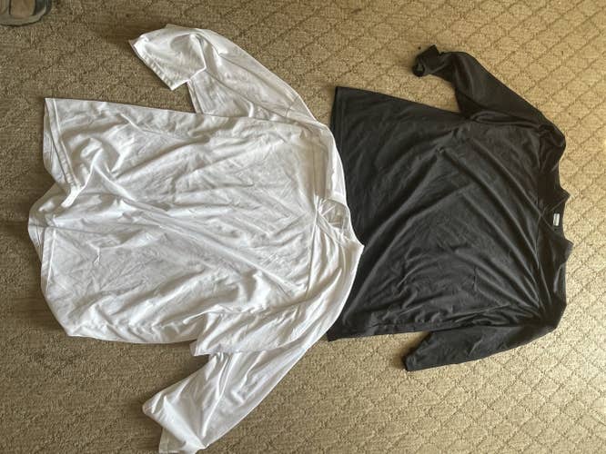 Two CCM practice jersey Black x1 and White x1 Adult Used twice Men's XL