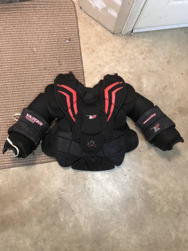 Senior Large Vaughn Pro Stock Velocity V7 Goalie Chest Protector