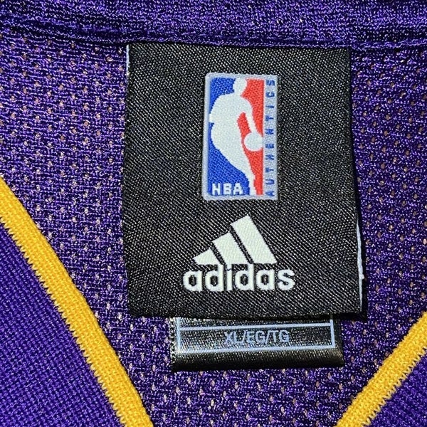 Adidas Kobe Bryant #24 Los Angeles Lakers Sweater Hoodie Rare