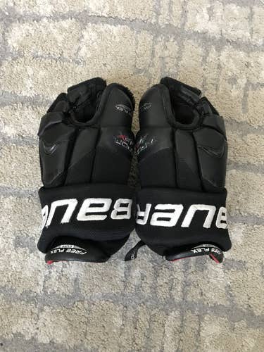 Used Bauer Vapor APX Gloves 11"