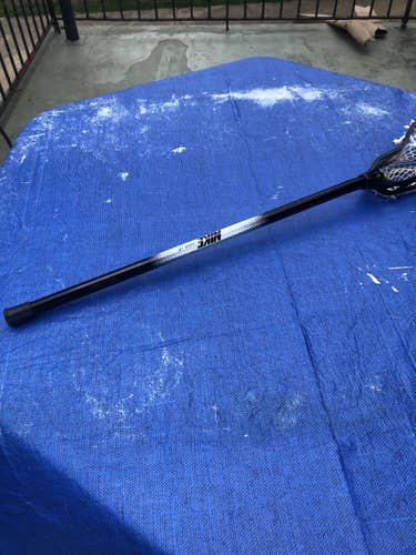 Black Used Attack & Midfield Strung Blur 10 Head
