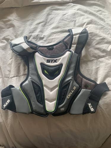 Used Medium STX Cell III Shoulder Pads