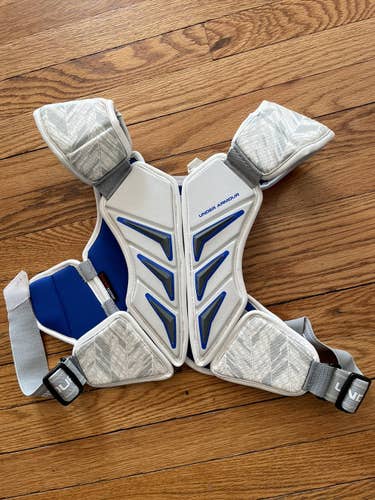 Used Large Under Armour Headline Elite Shoulder Pads