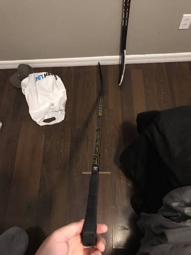 Senior Right Handed Bauer supreme 2s pro 58 inch