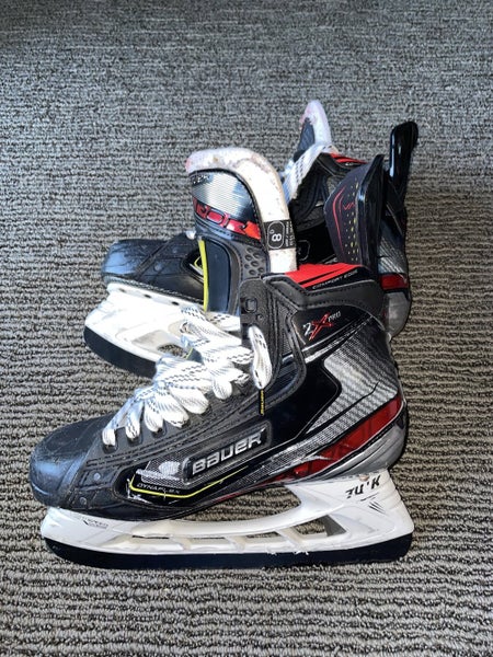 Bauer Vapor 2X Pro Hockey Skates w/2 Extra Sets of LS Pulse TI Steel
