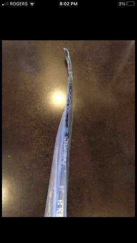 Senior Right Handed Mid Pattern Pro Stock Nexus 2N Pro Hockey Stick