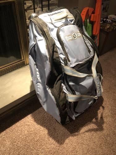 Blue Used Other Catcher's Bag NO E2 catchers bag