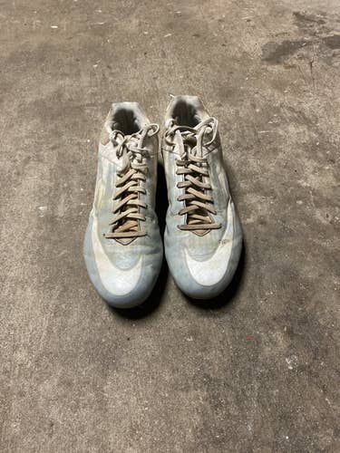 White Men's Size 11.5 Nike Lacrosse Cleats