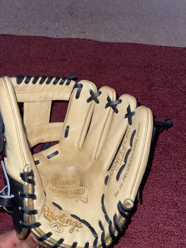 High School/College Right Hand Throw 11.75" Pro Preferred Baseball Glove
