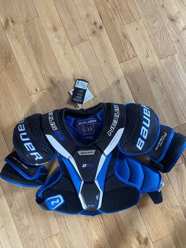 Bauer nexus shoulder pads