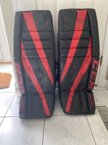 Black And Red Senior 33+1 Extreme Flex lll Goalie Leg Pads
