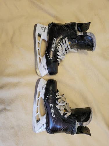 Senior Used Bauer Supreme 1S Hockey Skates Wide Width Size 6.5