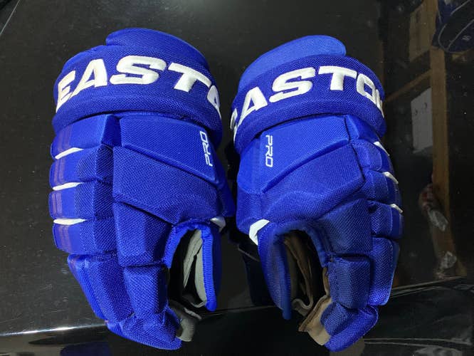 Royal BlueNew Easton Pro 4 Roll Gloves 14"
