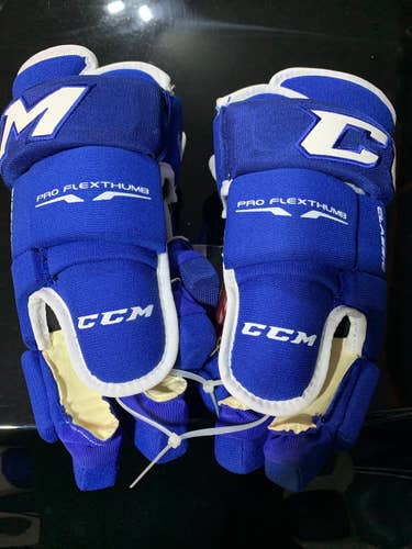 Royal Blue New Senior CCM Tacks 4 Roll Gloves 14"