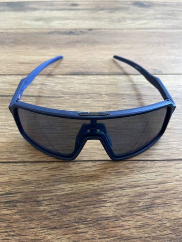 NEW Oakley Sutro Sunglasses - Navy Frame w/ Blue Multilayer Lens