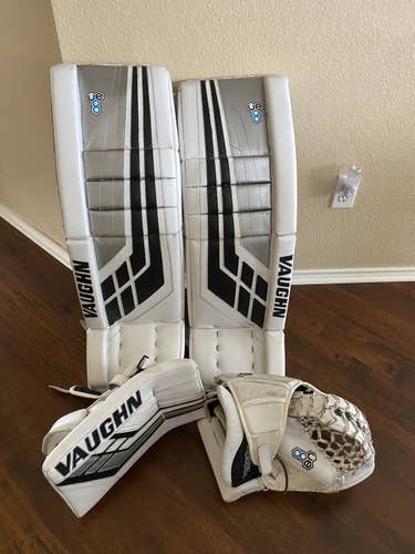 Vaughn velocity VE8 full set with VE8 Pro Gloves