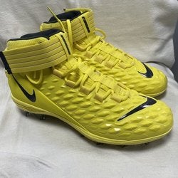 Brand New Men’s Adult size 10.5 Nike Force Football Cleats.  yellow