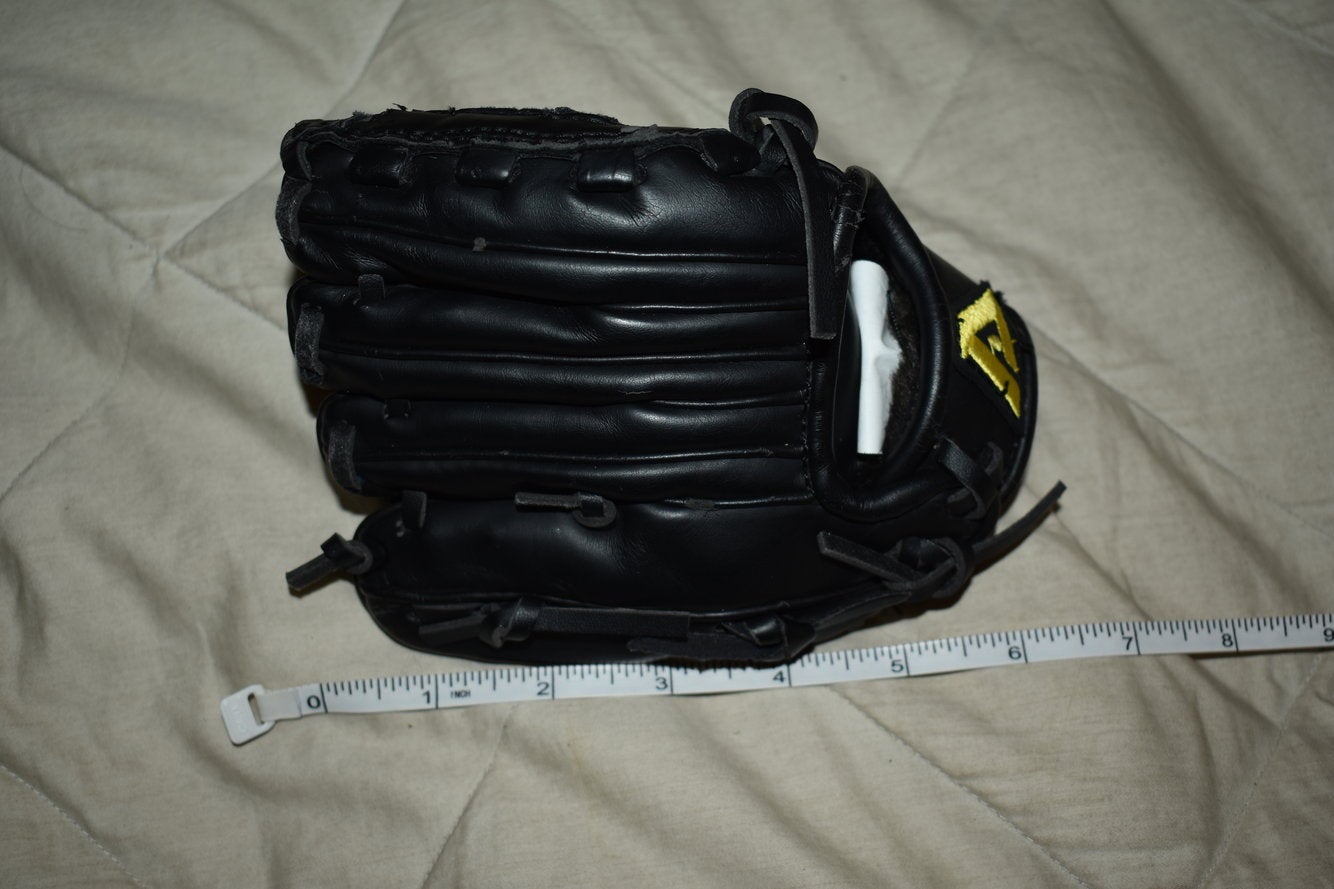 Milwaukee Brewers MLB Souvenir Wilson Baseball Glove Mitt SGA