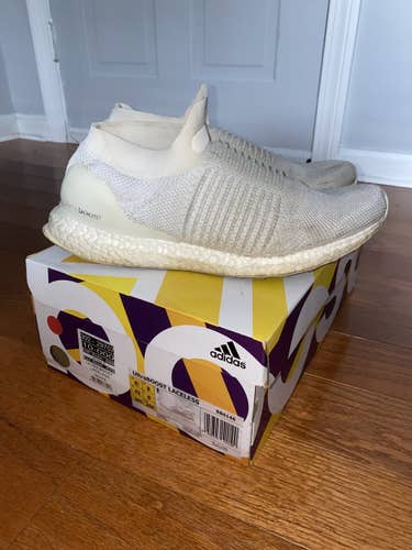 Adidas Ultraboost laceless