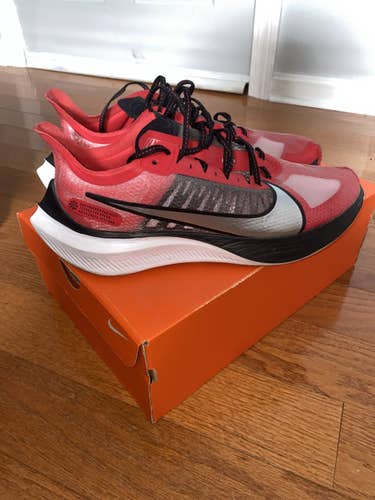 Nike Zoom Gravity