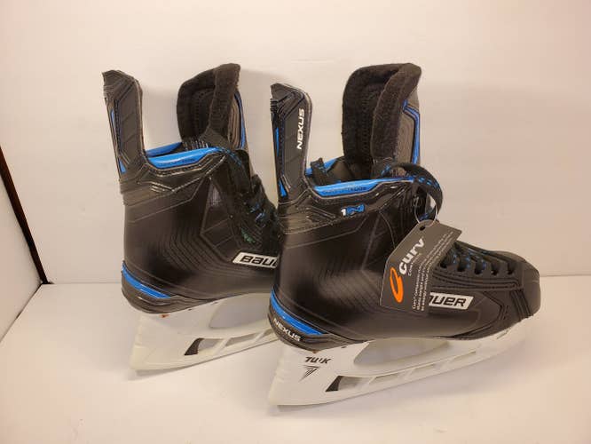 "Brand New" Size 6 Senior Bauer Nexus 1N Hockey Skates Regular Width. "NO STEEL"
