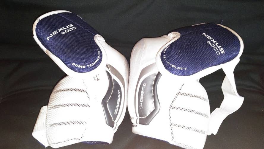 Senior Used Medium Bauer Nexus 6000 Elbow Pads