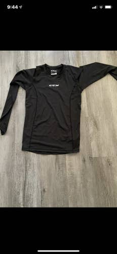 Hockey ccm undergarments