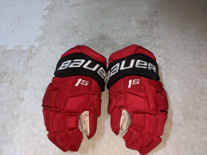 Red Used Senior Bauer Supreme 1S Gloves 14" Pro Stock