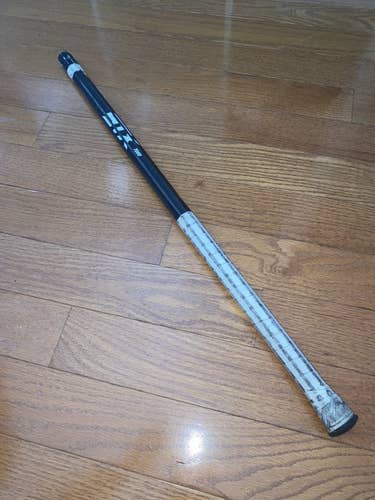Used Black STX 7000 Shaft