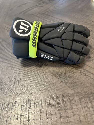 True Warrior Evo Lacrosse Gloves