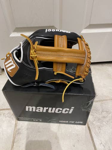 Almost New 11.75 Marucci Capitol Series Baseball Glove