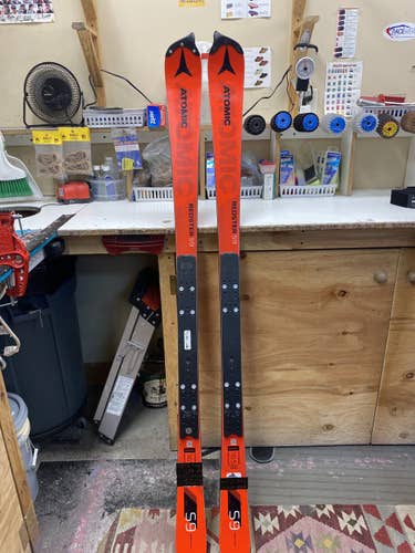 Used Men's 2019 Atomic Racing Race SL Skis Without Bindings Max Din 12