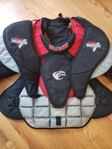 Senior Used Large Vaughn Velocity 7000 Goalie Chest Protector