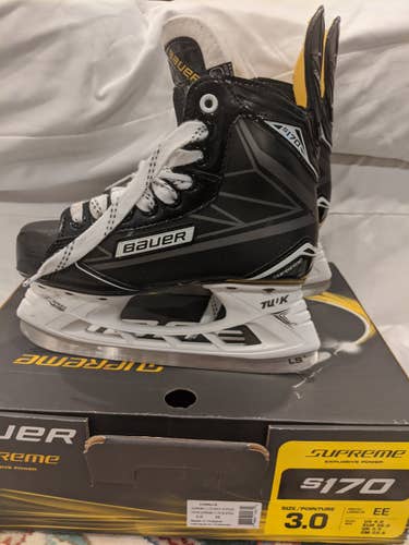 Junior Used Bauer Supreme S170 Hockey Skates Extra Wide Width Size 3