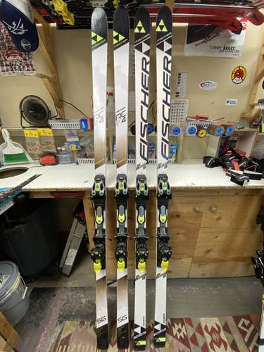 Used Women's 2018 Fischer Racing Fischer World Cup SG Skis Without Bindings