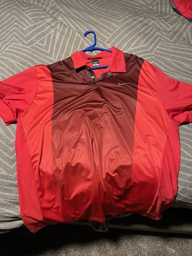 Red Men's XXL Nike Shirt