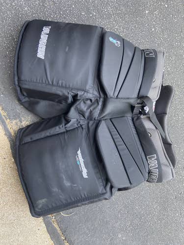 Vaughn ve8 pro hockey goalie pants
