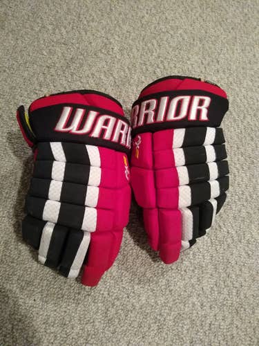 Senior Warrior Dynasty AX2 Gloves 15"
