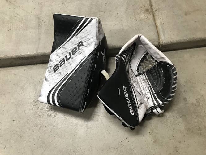 Black Used Regular Vapor 2X Goalie Glove and Blocker