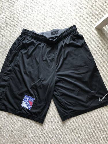 New York Rangers Nike Blackout Shorts Medium