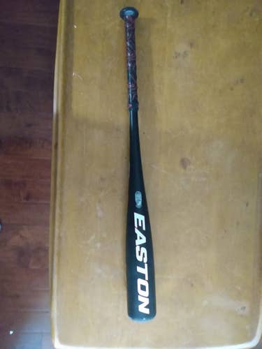 Easton Ghost X Hyperlite Bat (-12) 16 oz 28"
