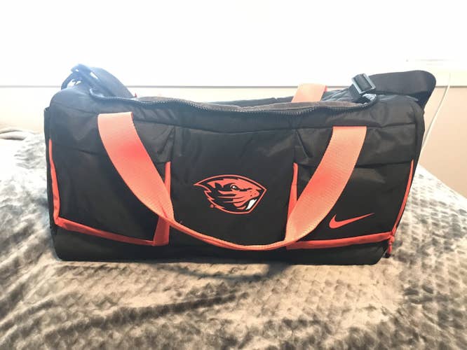 Oregon State Nike Duffel Bag
