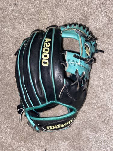 Wilson A2000 H2R Baseball Glove