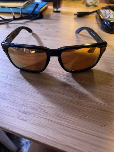Black Men's REGULAR Oakley Sunglasses