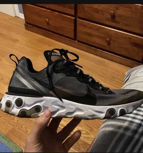 Nike reacts size 11.5