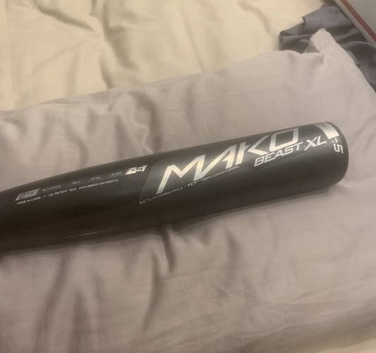 Mako Beast Bat 32/28 Barely Used