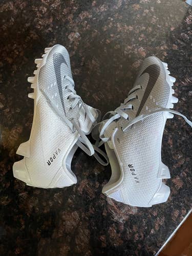 Football Cleats Size 7 Nike