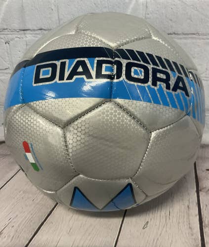 Diadora DST Fulmine Soccer Ball Size 4 Official Size And Weight New With Defect