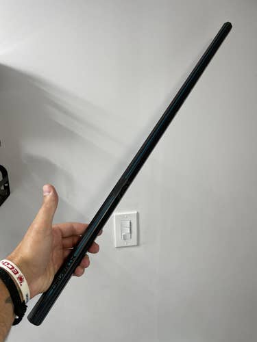 Maverik Hypercore CF Shaft with adjustable butt end and screw driver